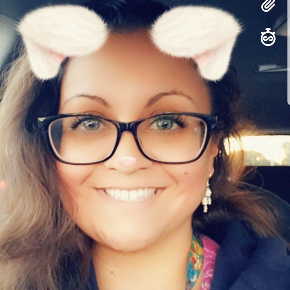 Meet your Posher, Daniela